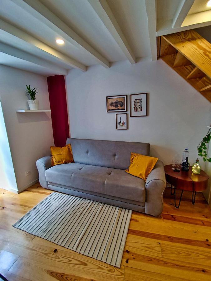 Wloft Apartment บีลาโนวาเดกายา ภายนอก รูปภาพ